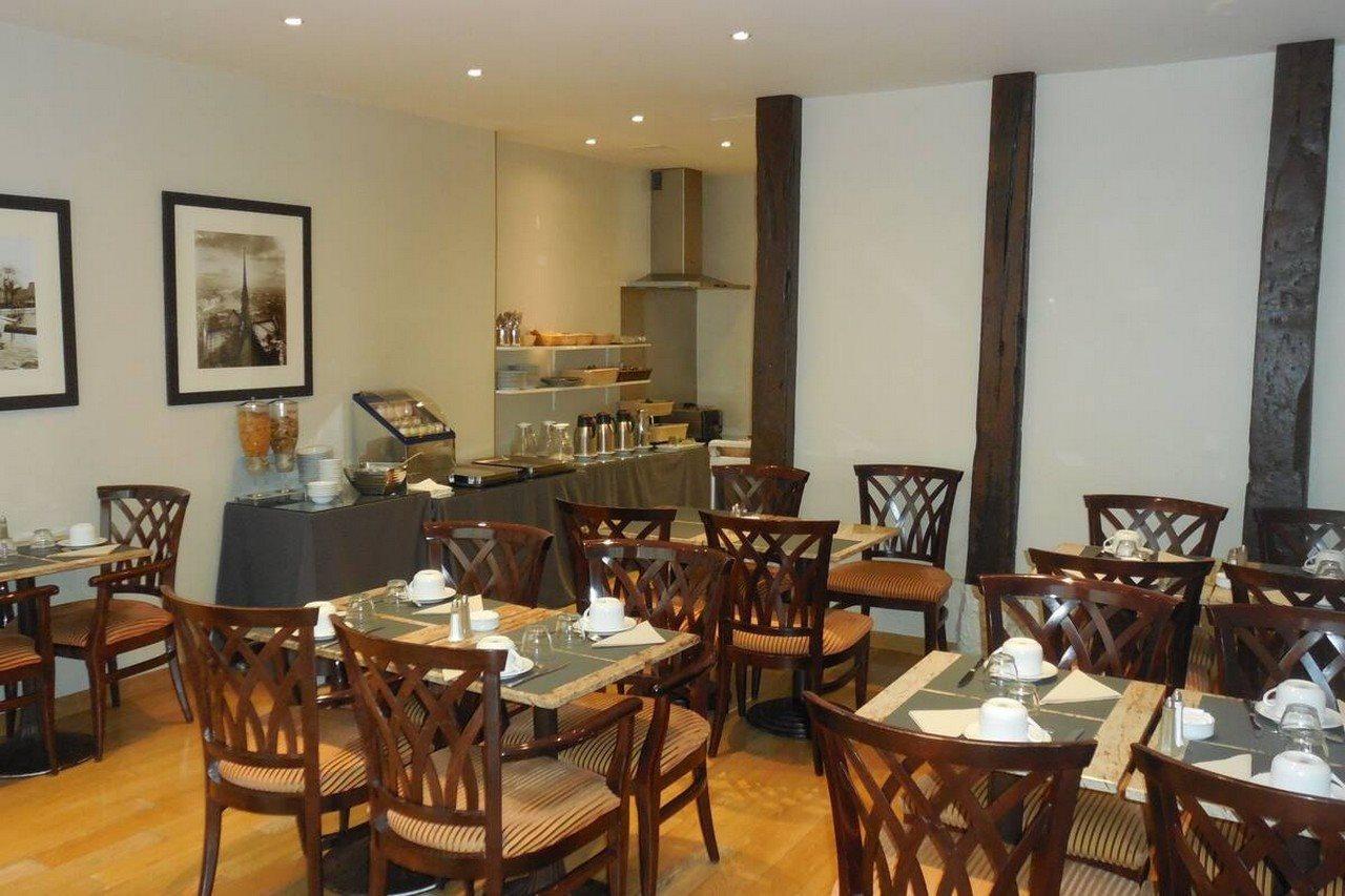 Cardinal Rive Gauche 3*