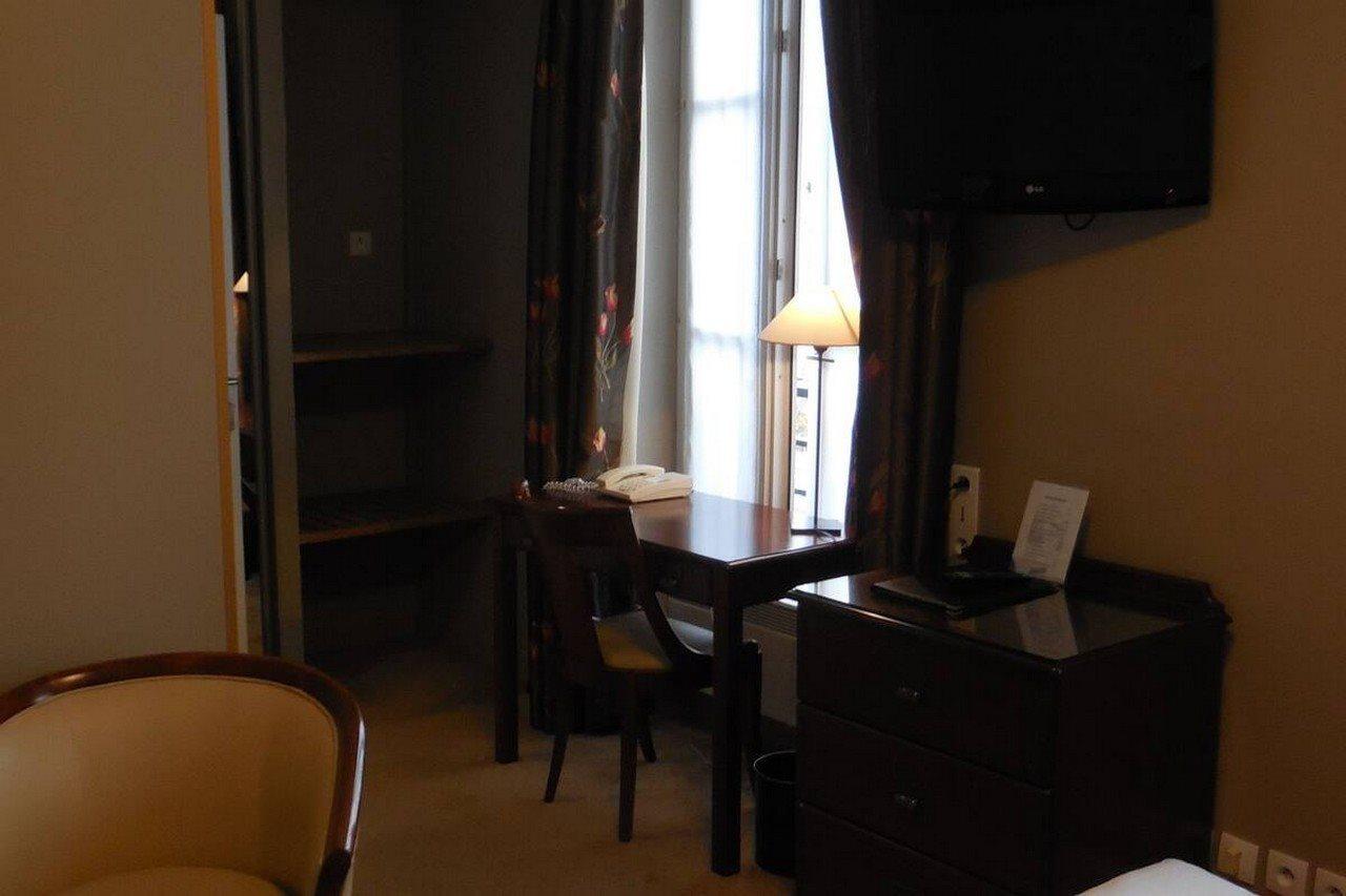 Cardinal Rive Gauche Paris