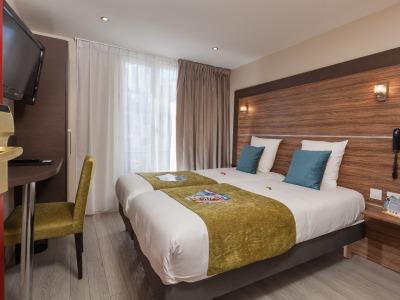 Hotel Apolonia Montmartre; Sure Collection By Western 3*