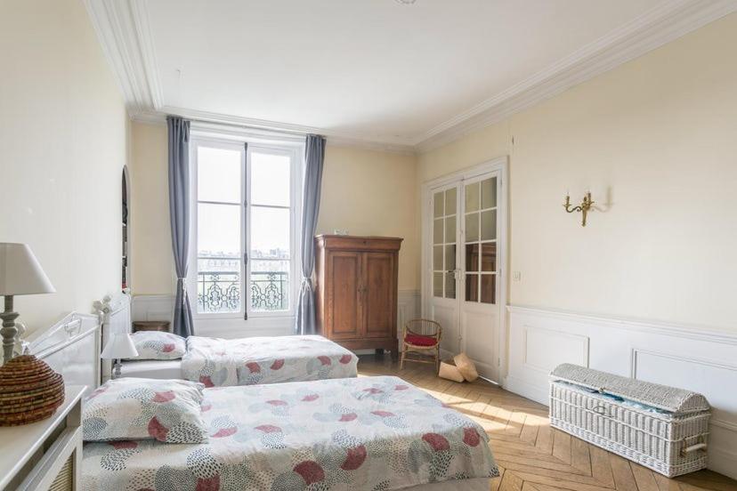 Appartement Paris-sur-seine-chez-caroline *