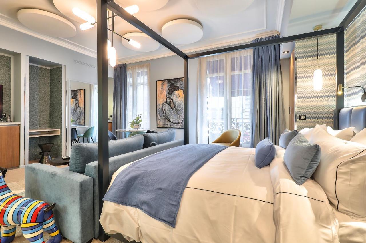 Aparthotel 33 Marbeuf 4*