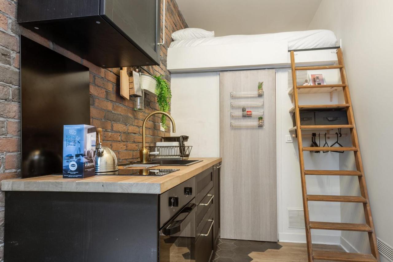 Charming Industrial-style Studio Just Nearby Montmartre In - Welkeys Apartment Paris