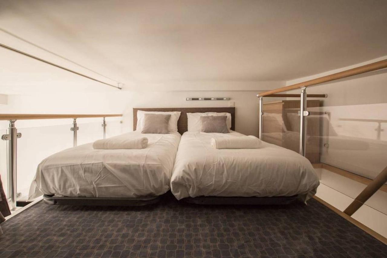 Remodeled Parisian Appartement Paris