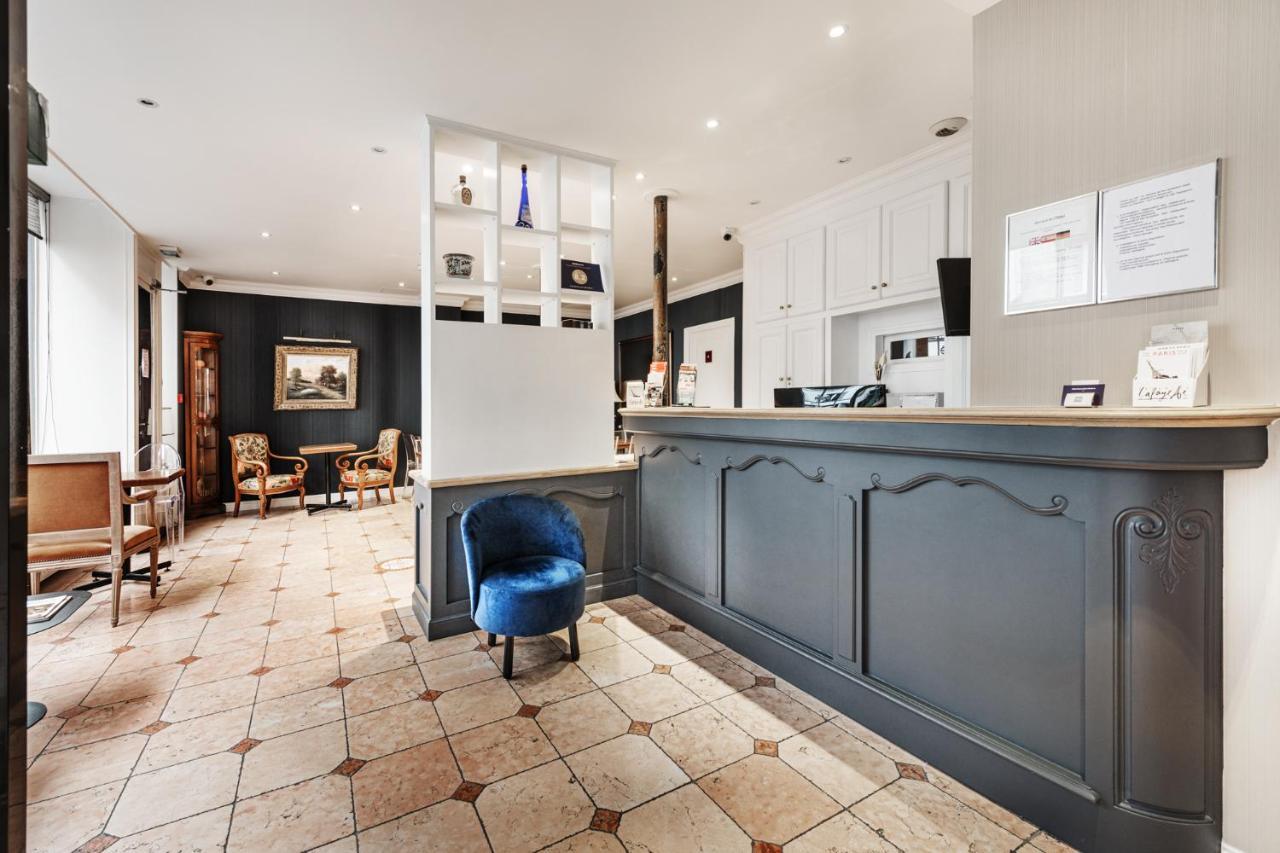 Courcelles Mederic Hotel