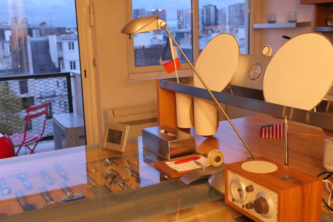 Apartment Large Eiffel Tower Paris