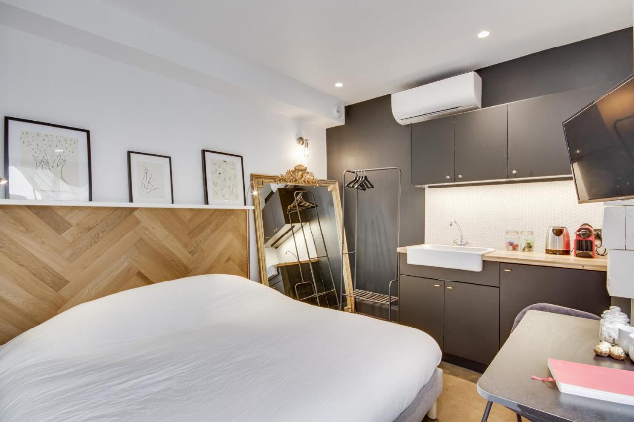 Apartment Chez Colette Canal St Martin Paris