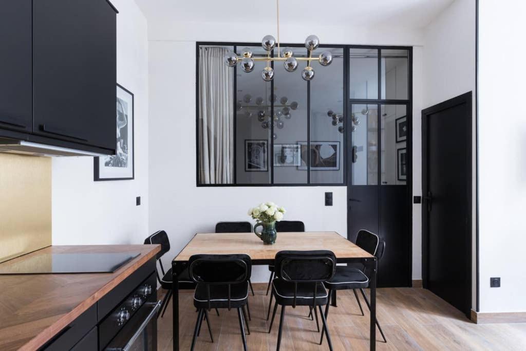 Apartment Hsh Amsterdam St-lazare Luxury & Design 6p-2br Paris