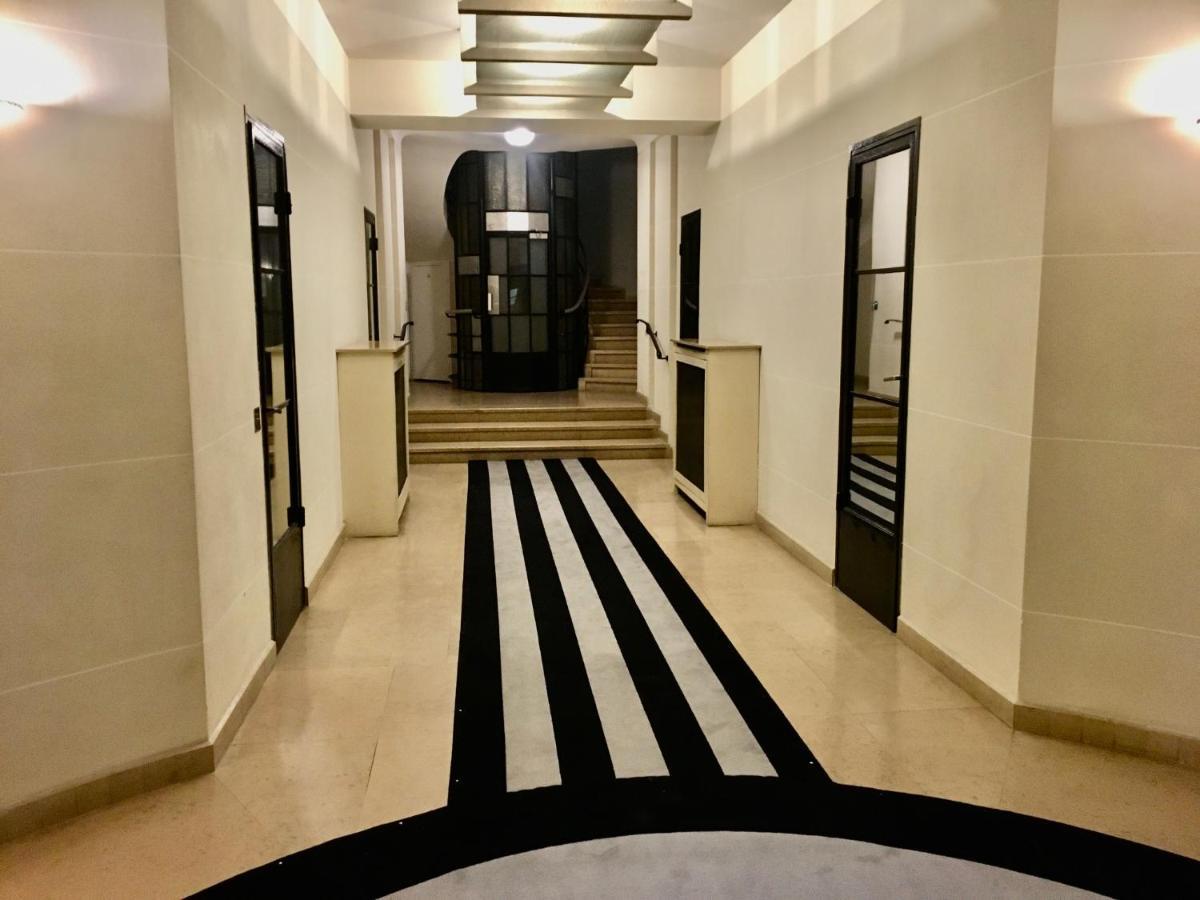 Apartment Sartre : Au Coeur De La Rive Gauche, Neuf, Design, 2/4 Personnes Paris
