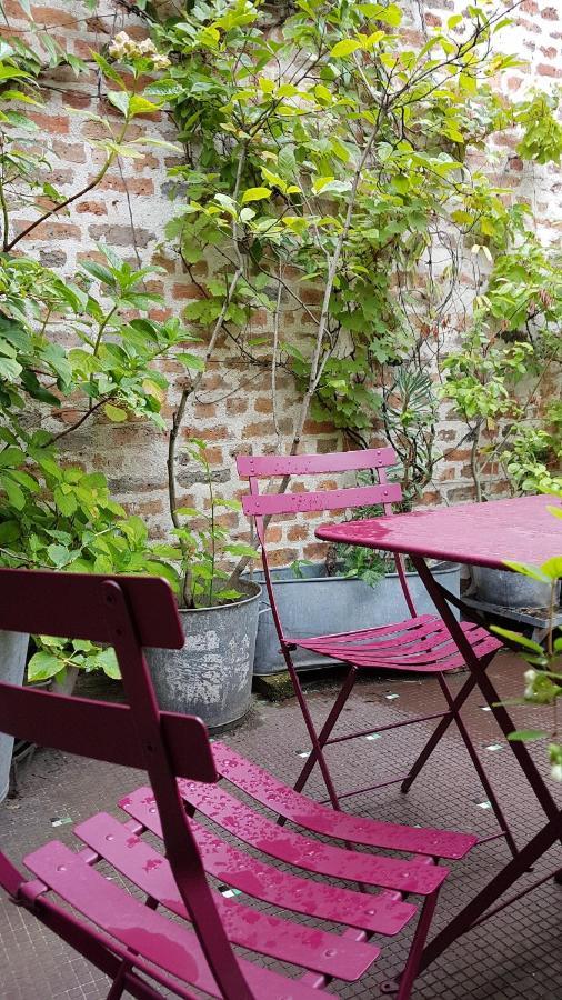Le Nichoir Aux Oiseaux Avec Parking Paris