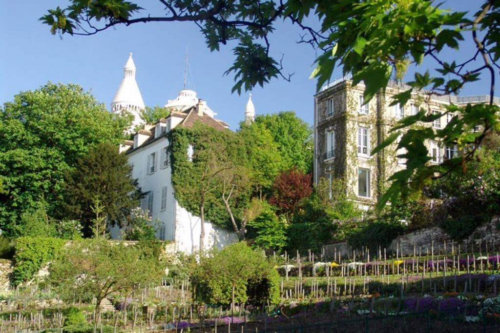 Appartement Un Coin De Paradis Avec Jardin à Montmartre *