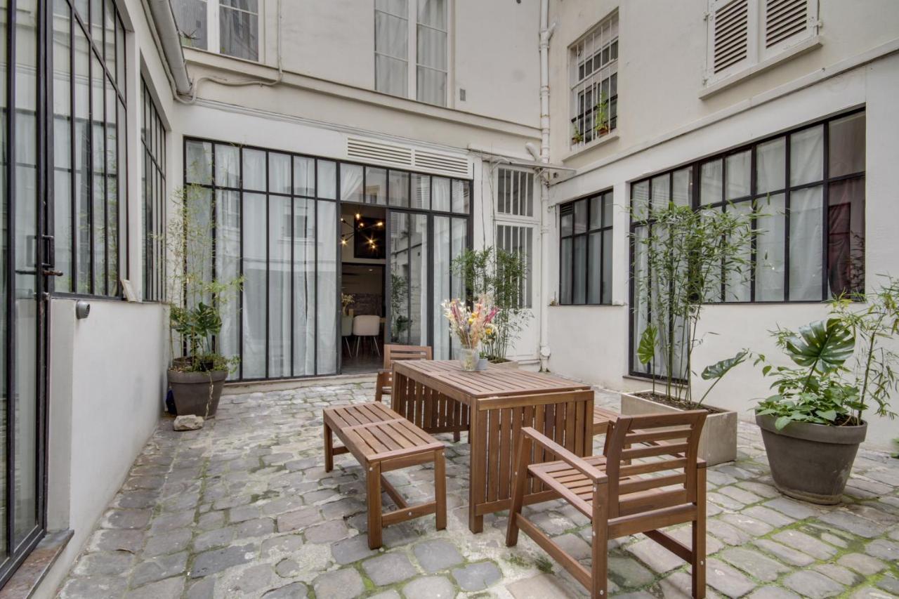 Chez Colette Canal St Martin Apartment Paris