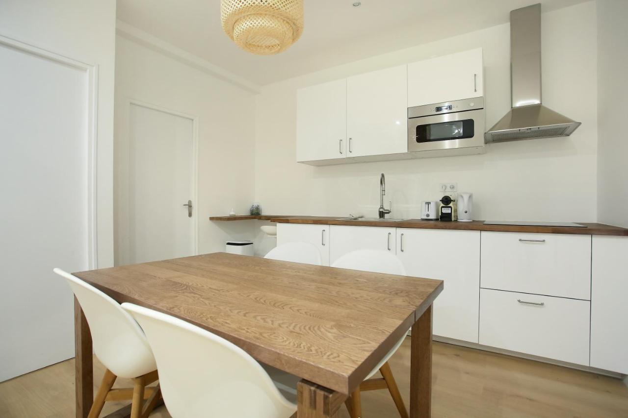 Rent A - 253, 2bdr Center Of Apartment Paris