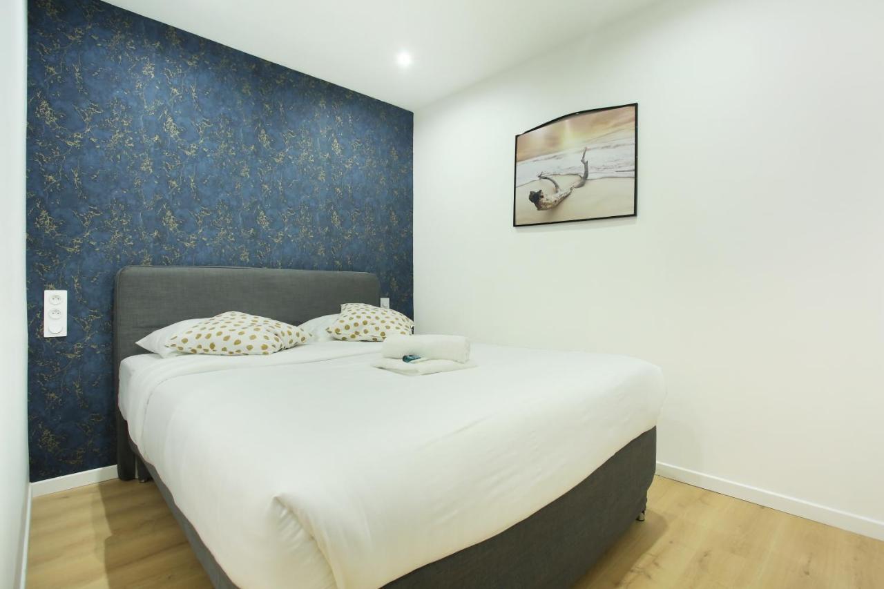 Apartment Rent A - 253, 2bdr Center Of *