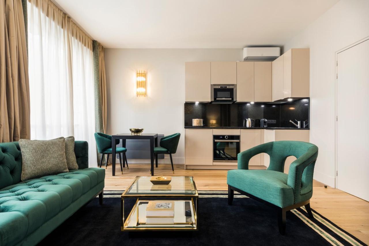 Apartment Luxury Louvre Ii
