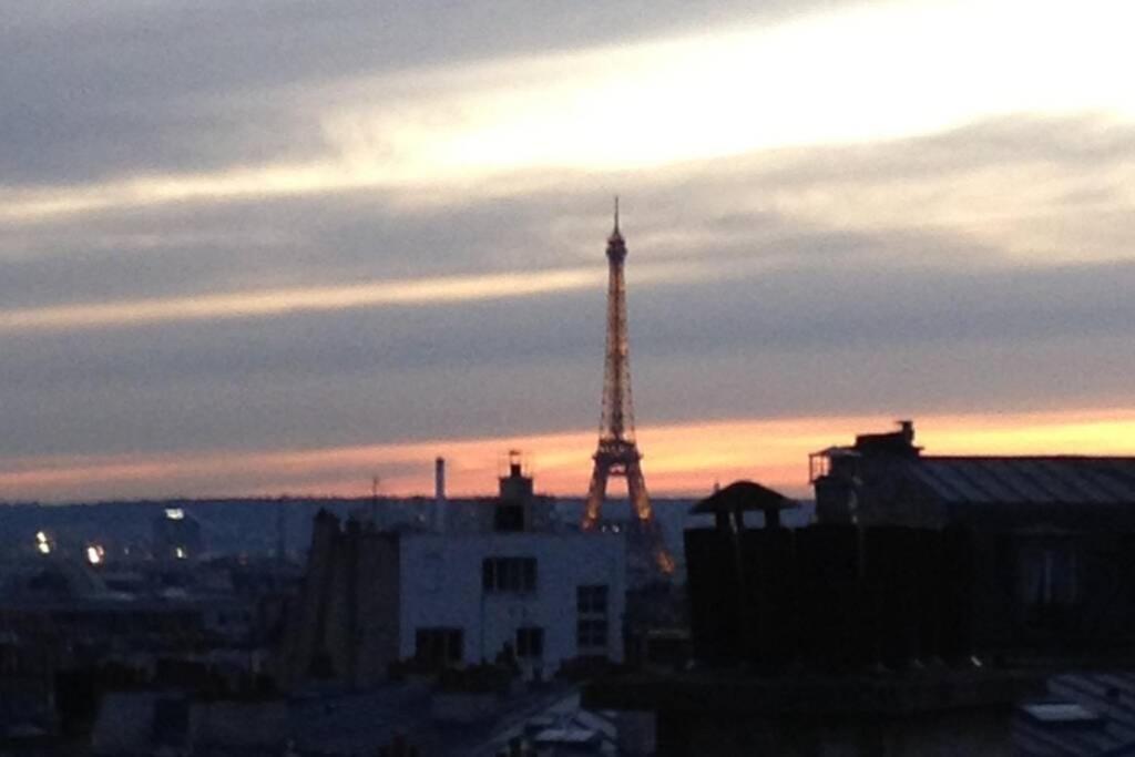 Tour Eiffel Montmartre House * Paris
