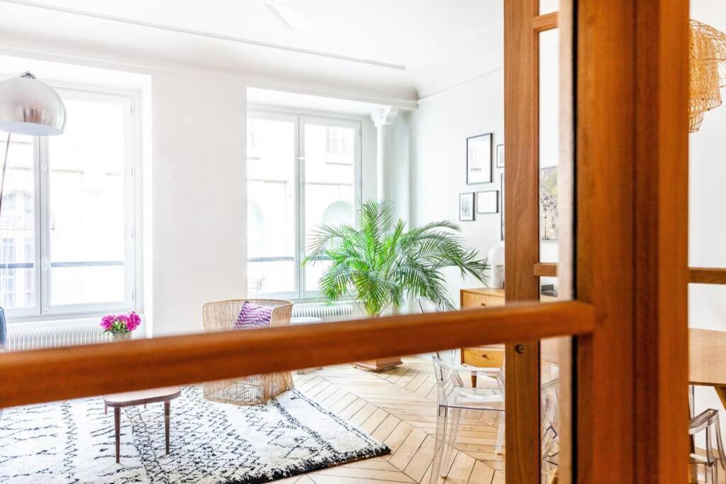 Bel Parisien De 70m2 - St Lazare Appartement Paris