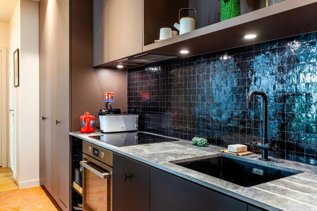 Bel Parisien De 70m2 - St Lazare Appartement *