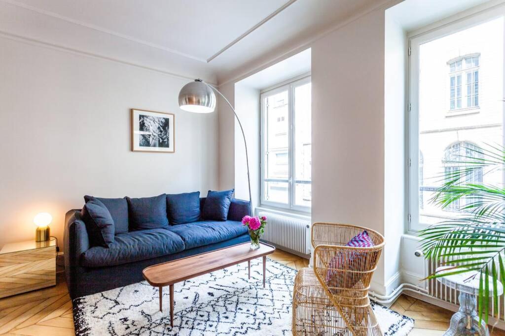 Bel Parisien De 70m2 - St Lazare Appartement