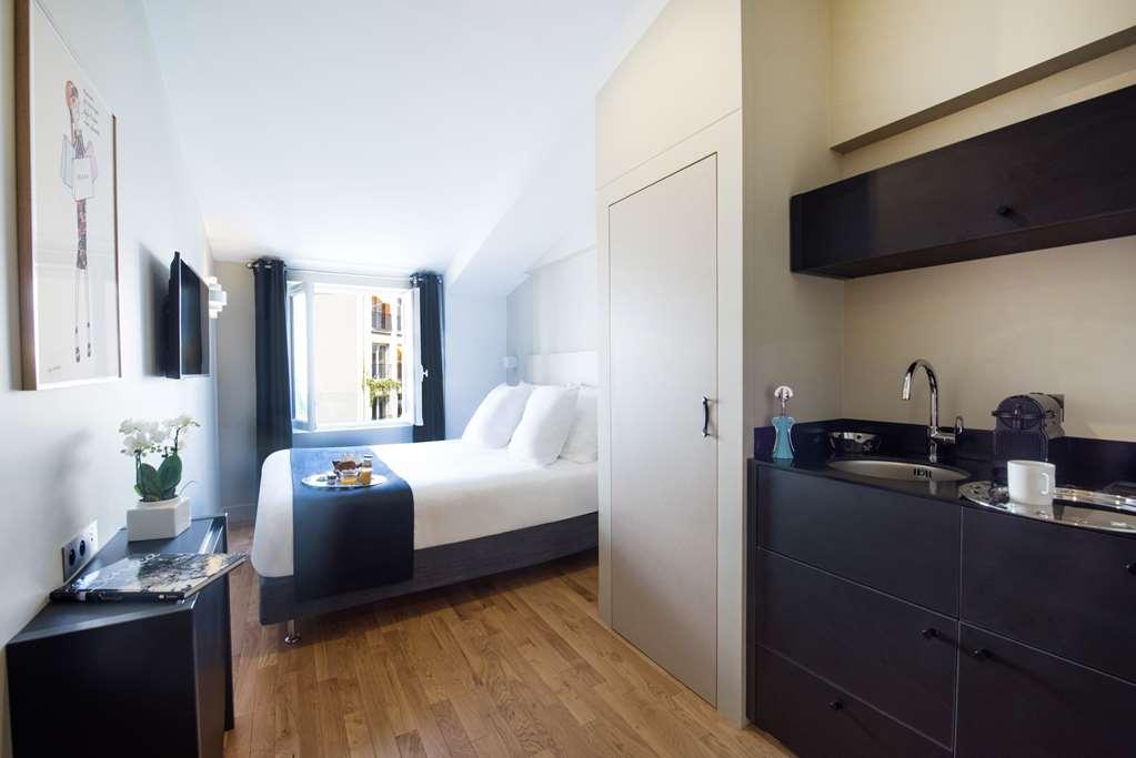 Helzear Montparnasse Paris
