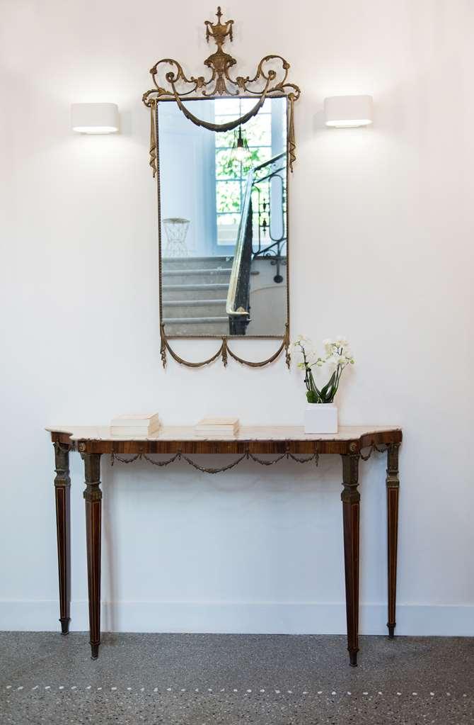 Helzear Montparnasse 4*