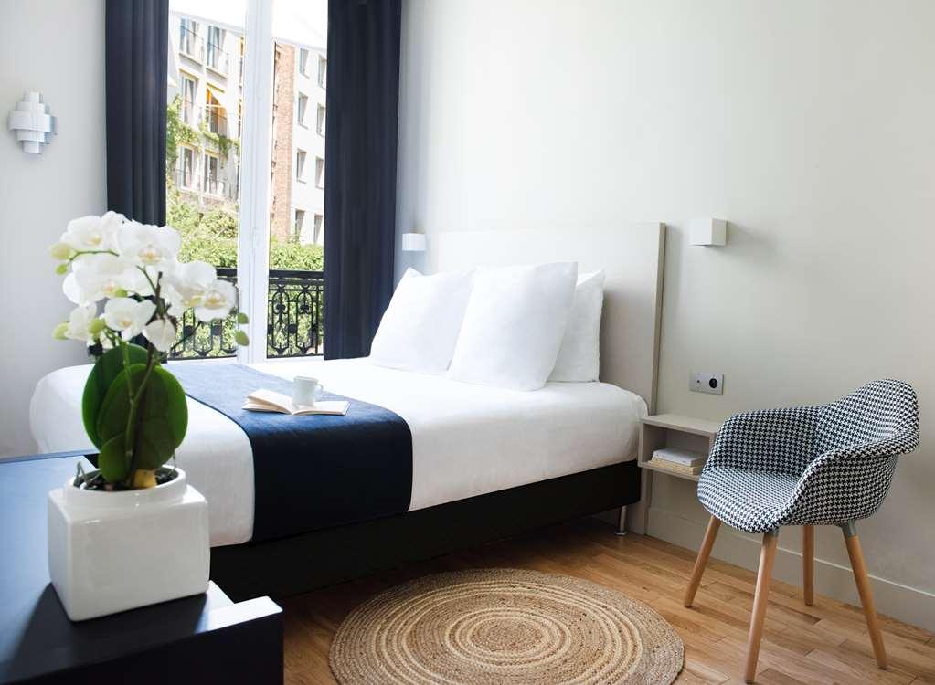Helzear Montparnasse Hotel