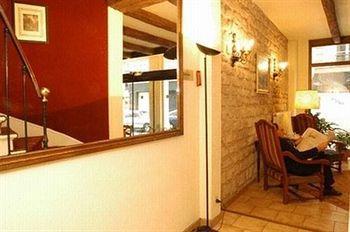 Excelsior Hotel 2*