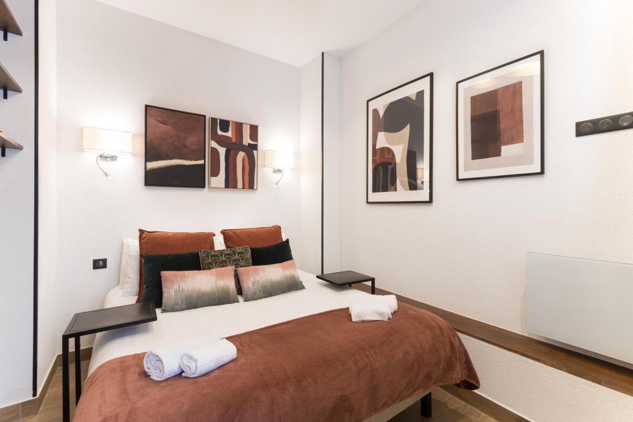 Hsh Menilmontant Republique Design 6p-2br Apartment