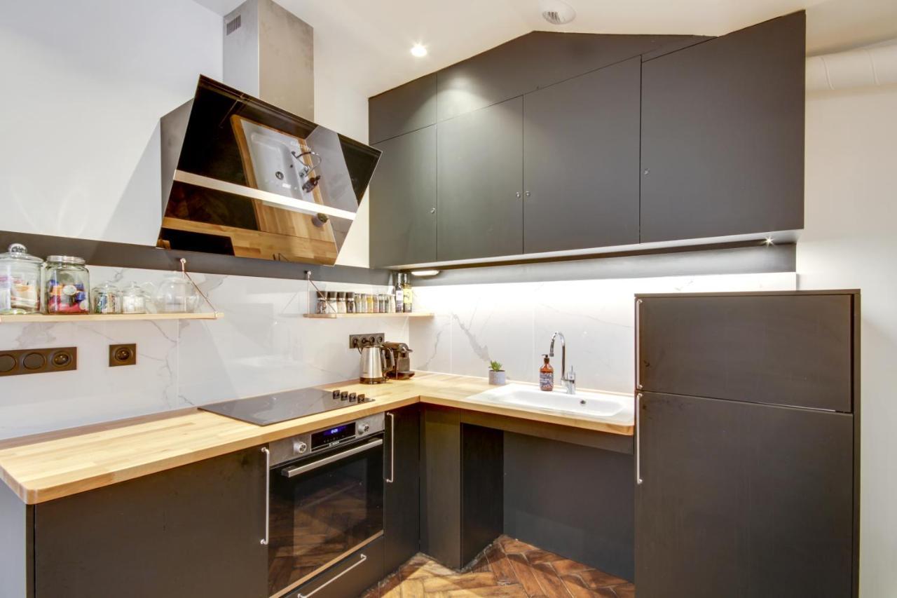 Apartment Chez Colette Canal St Martin *