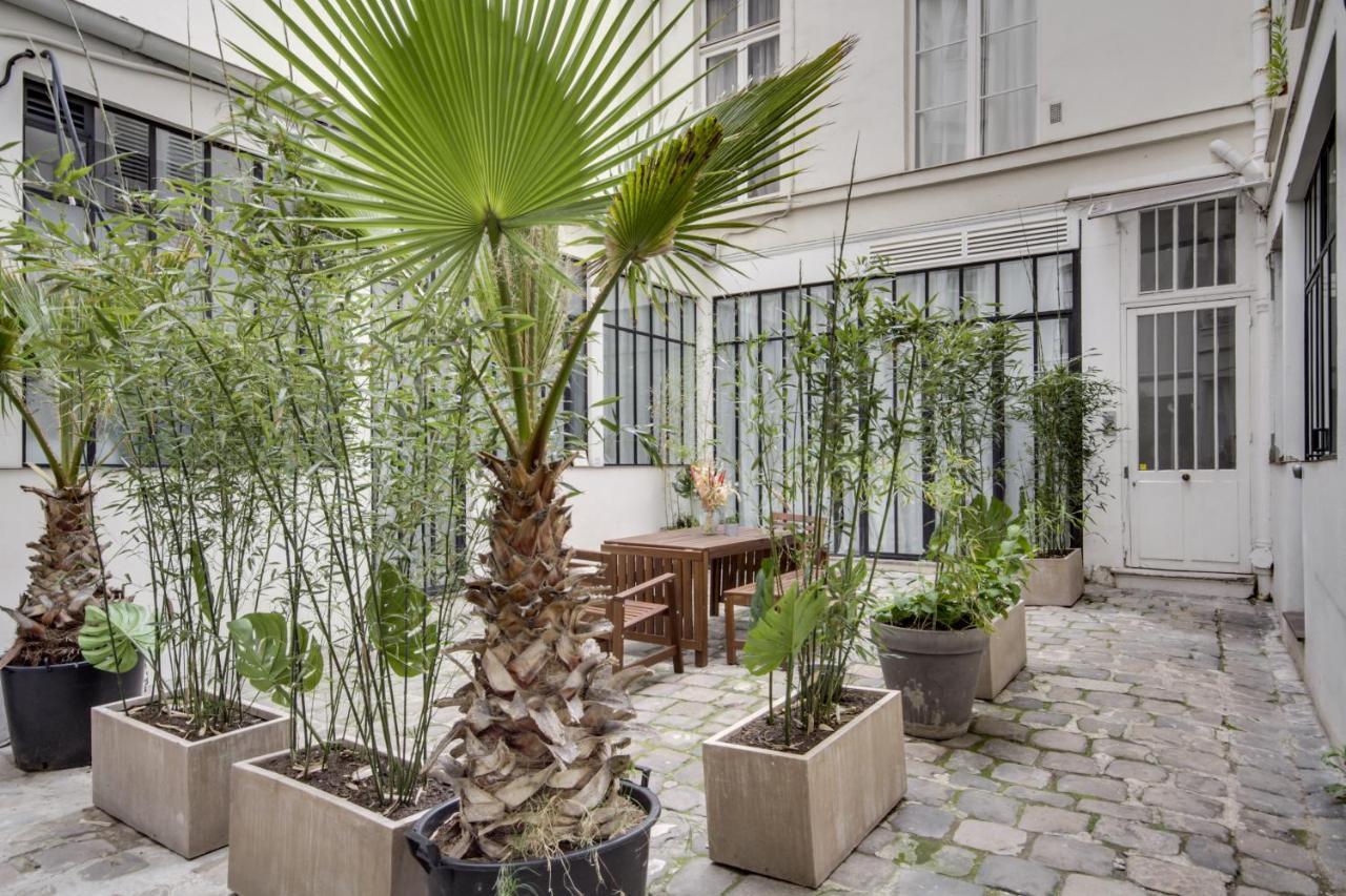 Chez Colette Canal St Martin Apartment