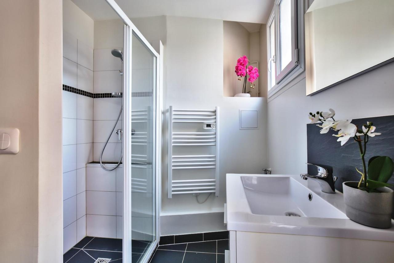 1625 - Champs Elysees - Lovely Apartment