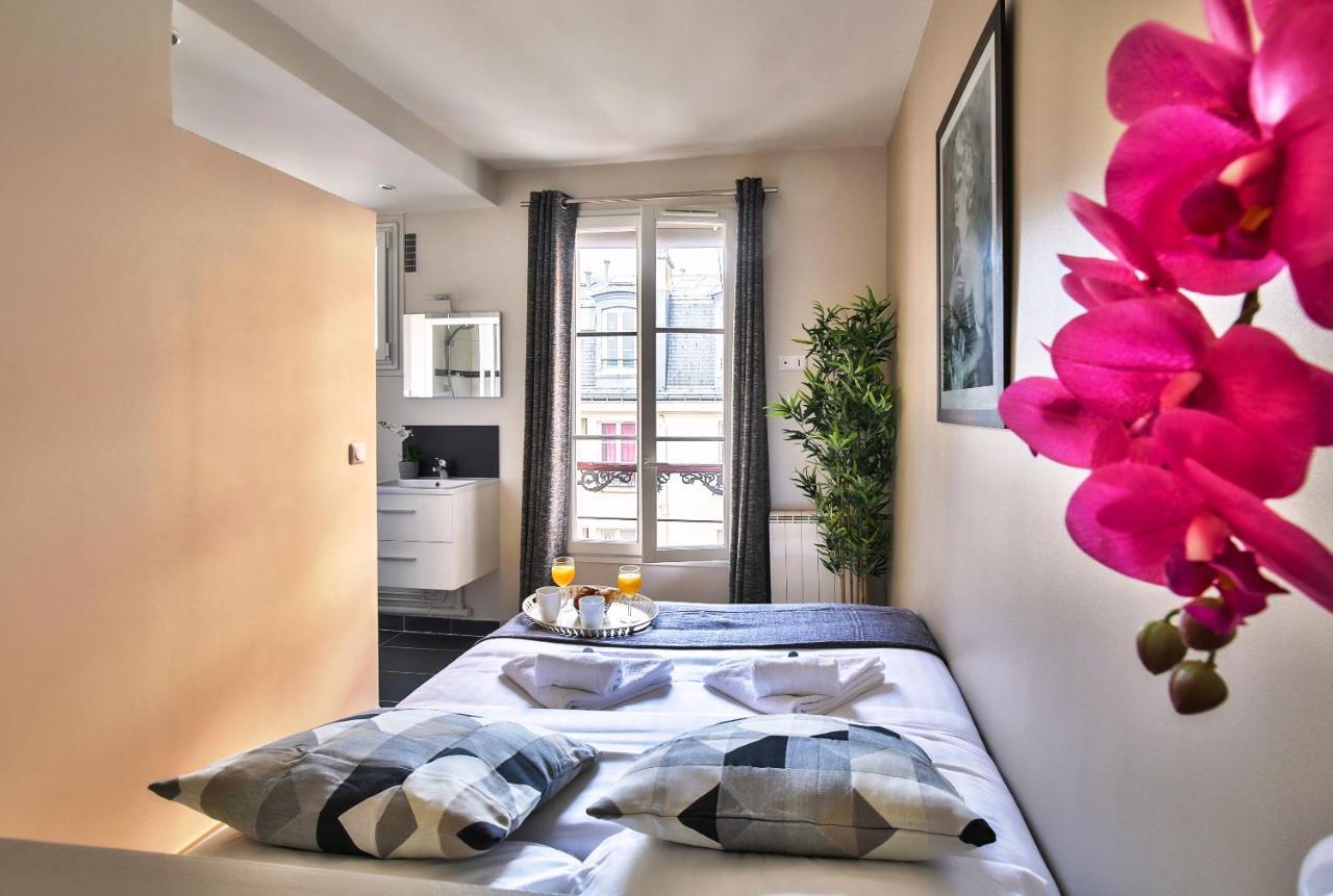 1625 - Champs Elysees - Lovely Apartment Paris
