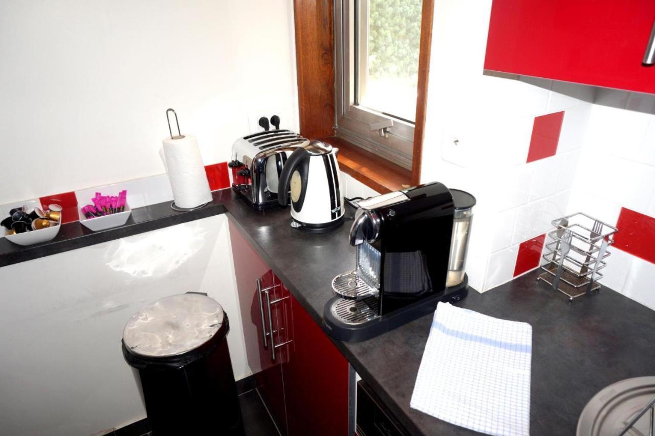 Short Apartment