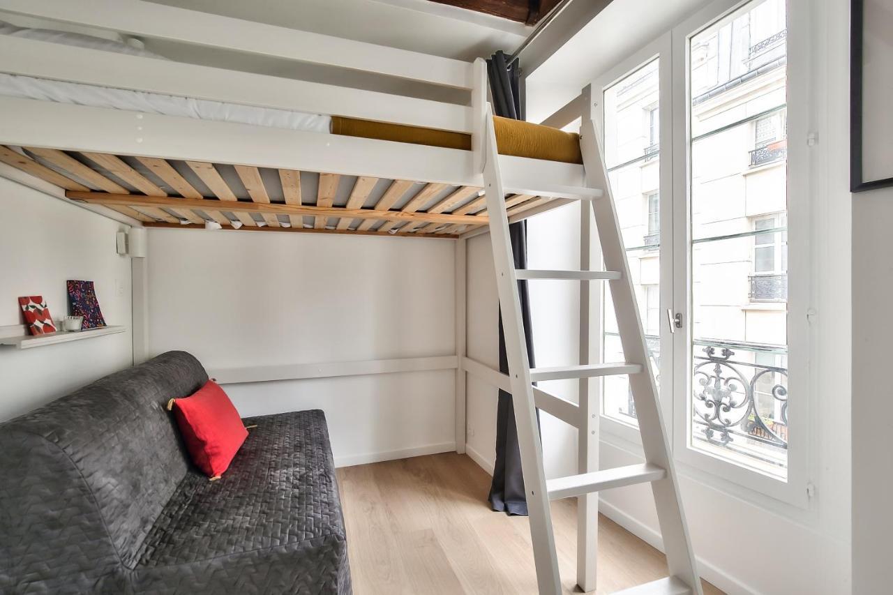 Appartement Lovely Mezzanine In The Heart Of 3m Paris