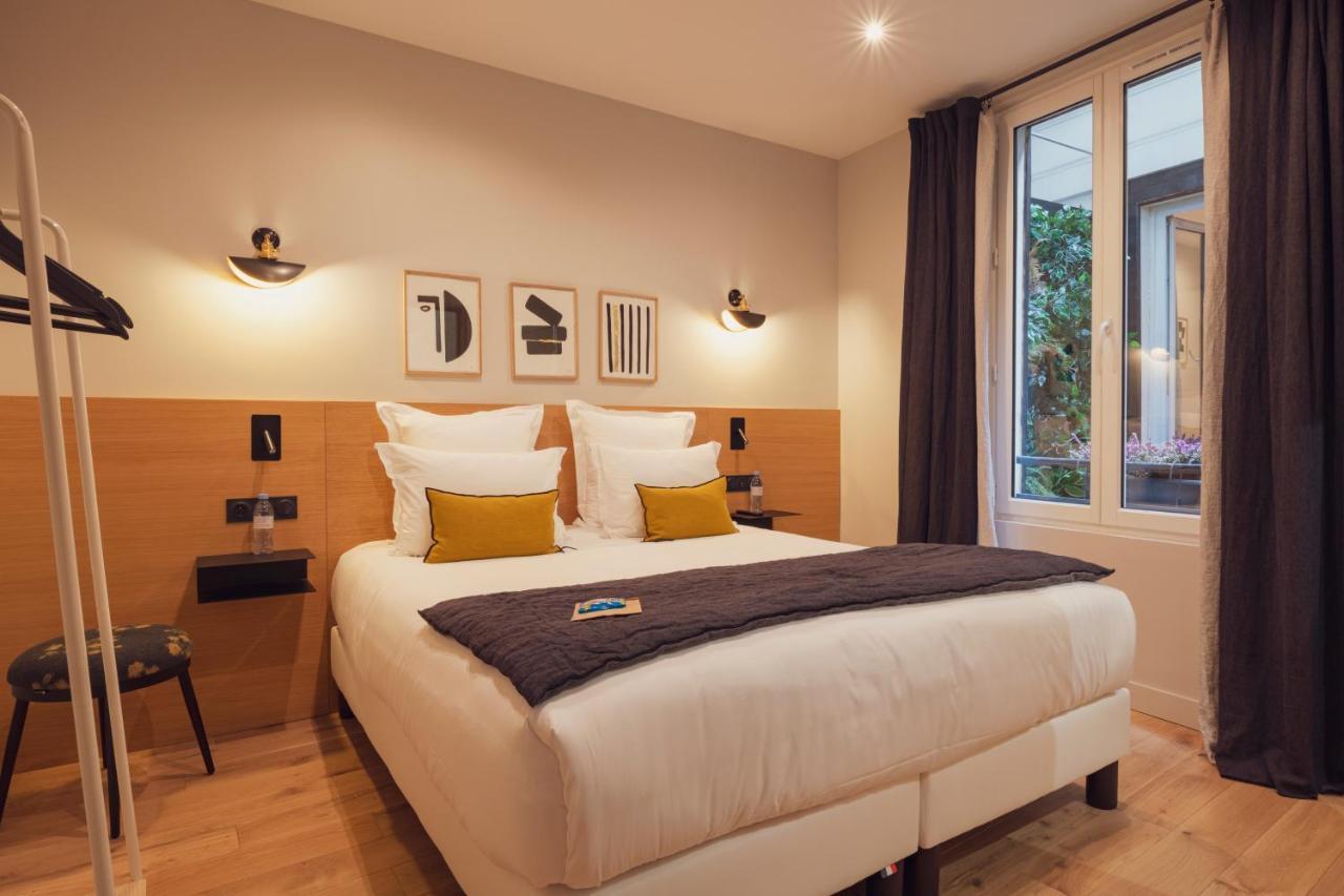 Tinah Paris, Champs Elysees 2*