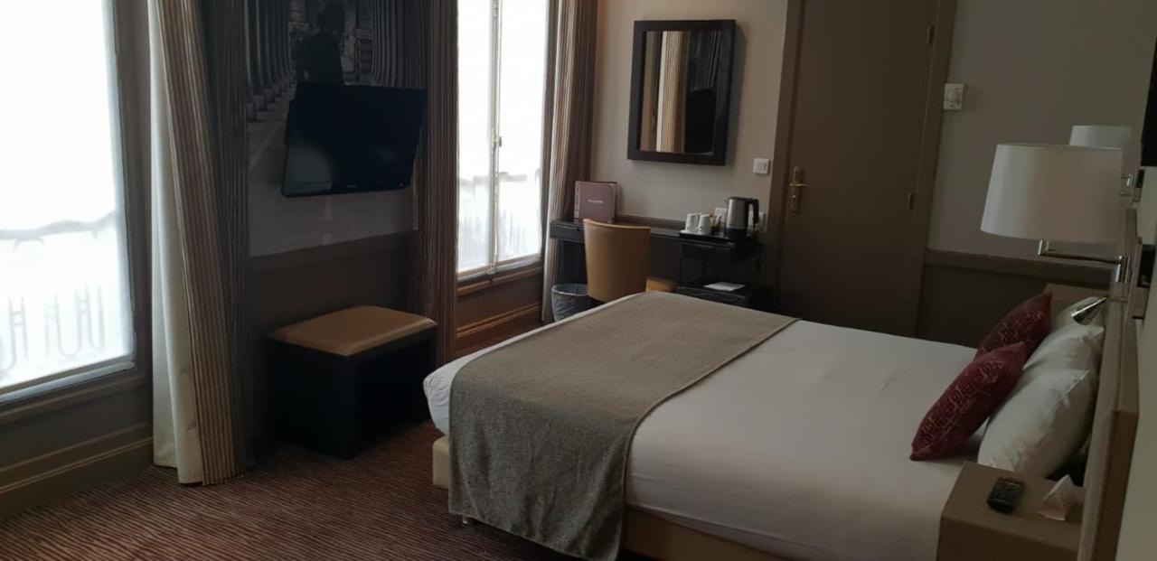 Hotel Elysees Union Paris