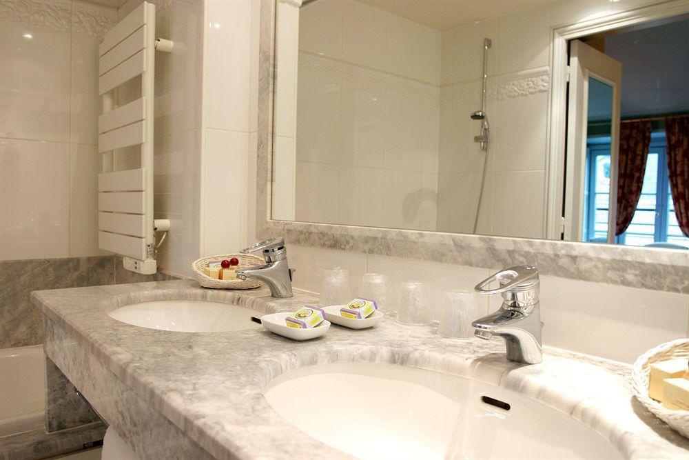 Le Lavoisier & Hotel Paris