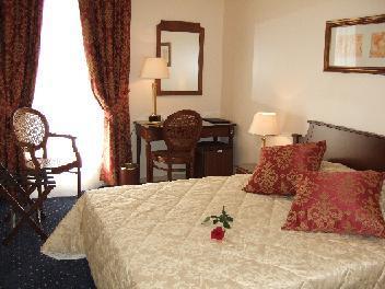 Western Amiral 4* Paris