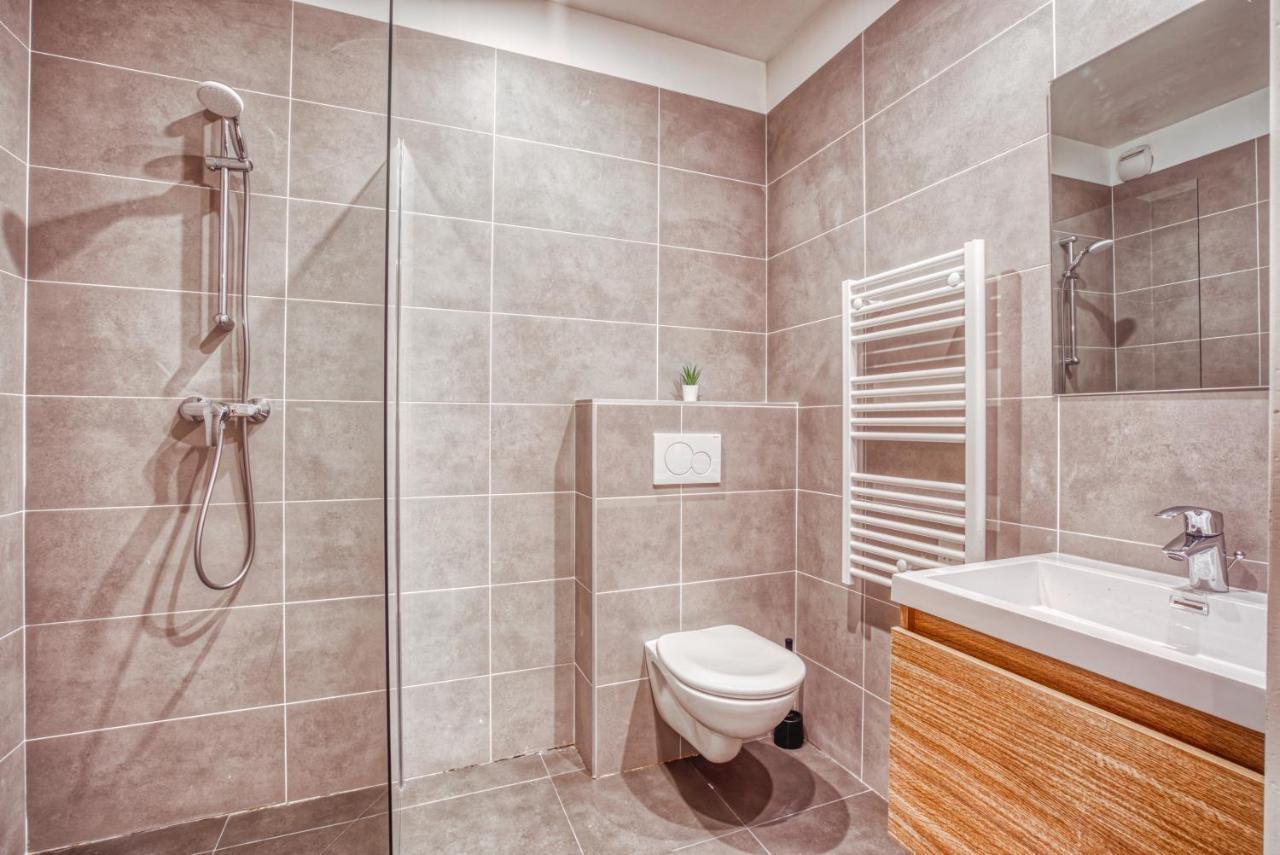 Apartment Vernezza, F3 A Deux Pas De Montparnasse Paris
