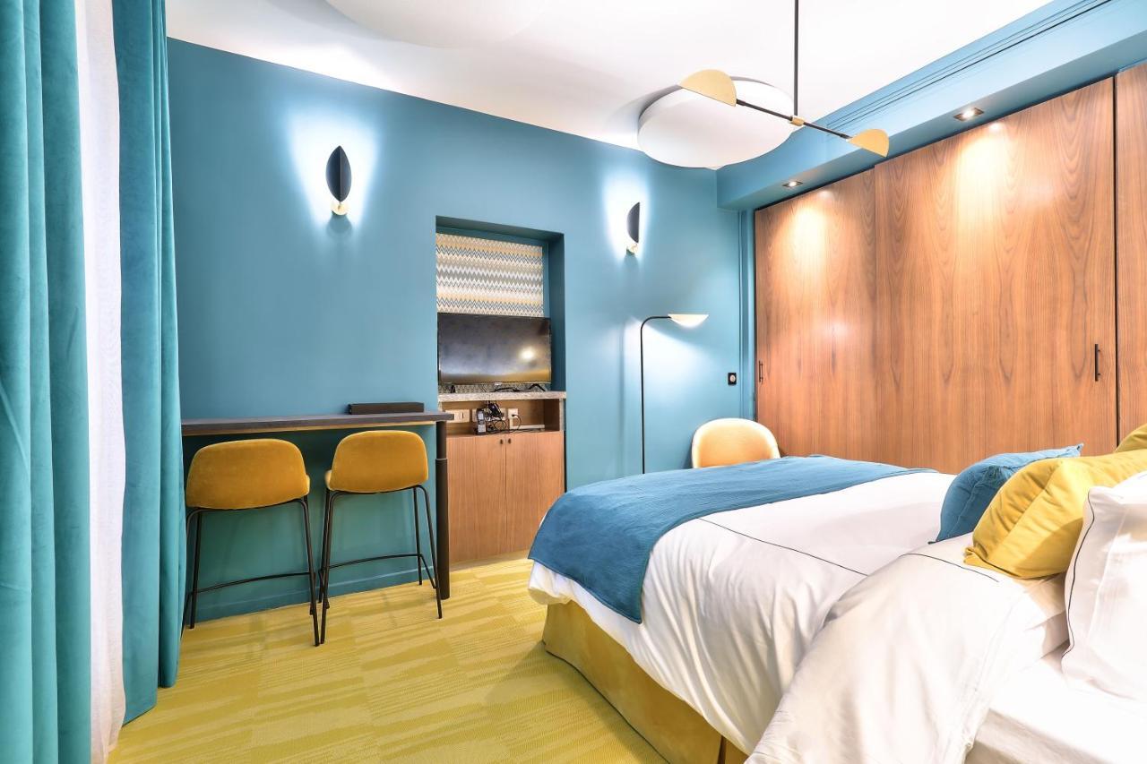 33 Marbeuf Aparthotel Paris
