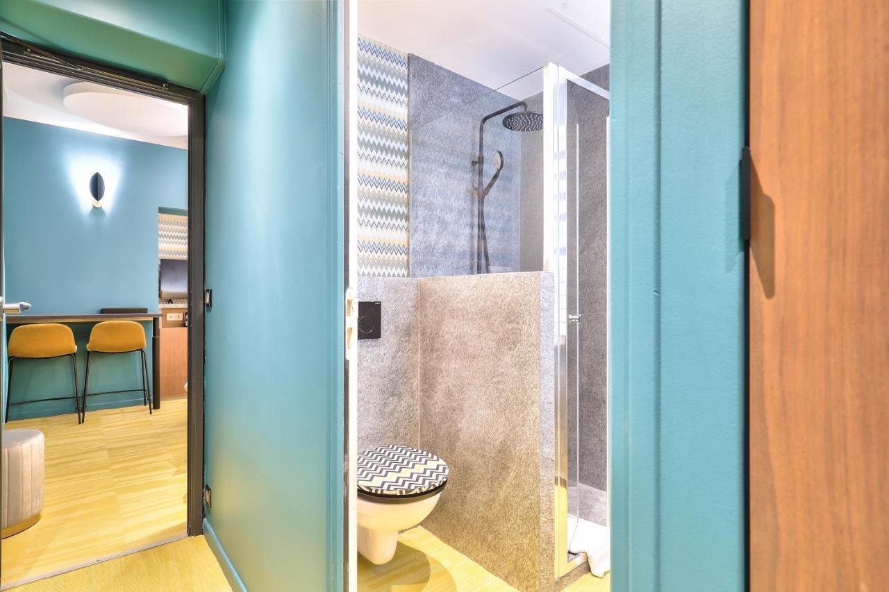33 Marbeuf Aparthotel Paris