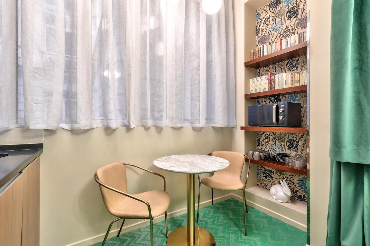 Chez Oscar Apart’hôtel Champs Elysées 4* Paris