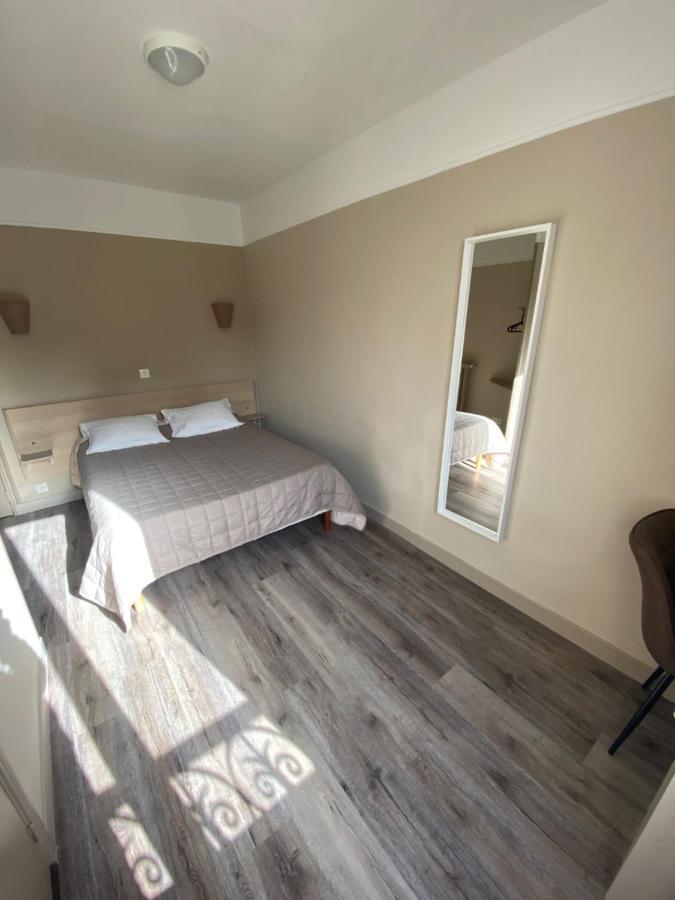 Hotel Angleterre Paris