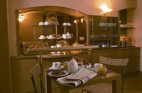 Etoile Park Hotel