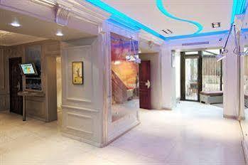 Cervantes By Happyculture Hotel Paris