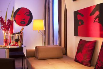 Villathena 3*