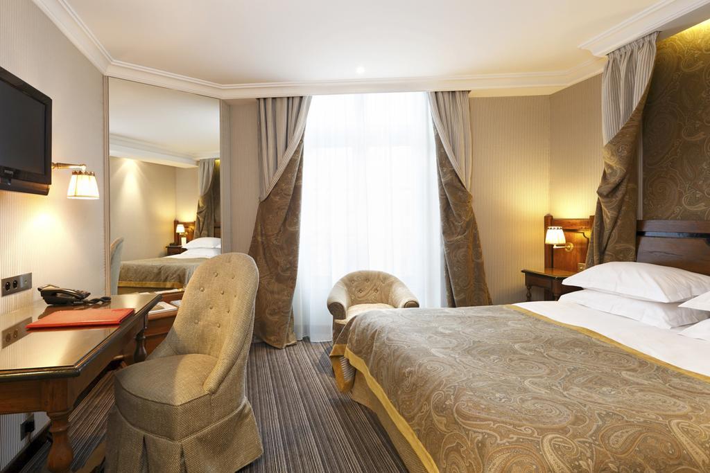 Au Manoir Saint Germain Paris