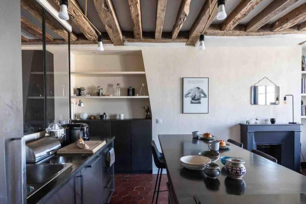 Amazing Design Flat - Le Marais - With View *