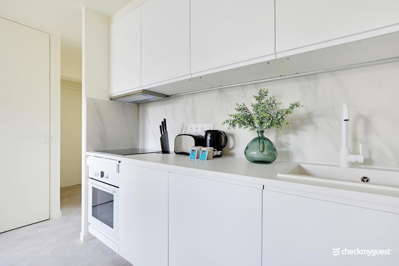 Appartement Cmg Ponthieu /champs-élysées Paris