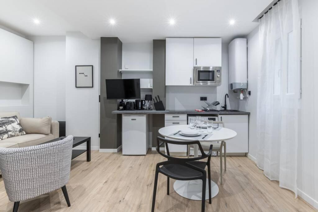 Appartement Hsh Versigny-mairie Du 18eme Cosy Studio 2p *