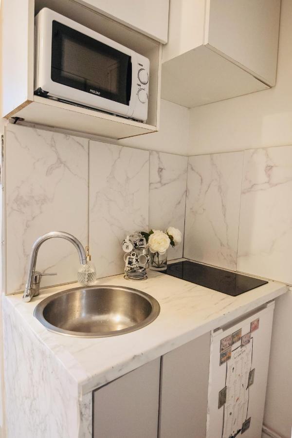 Fully Equipped In The Heart Of - Area Champs Elysées *